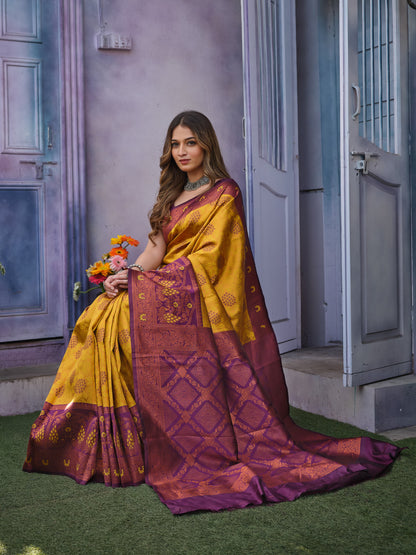 Women's Kanjivaram Pure Soft Silk Handloom Saree Pure Golden Zari